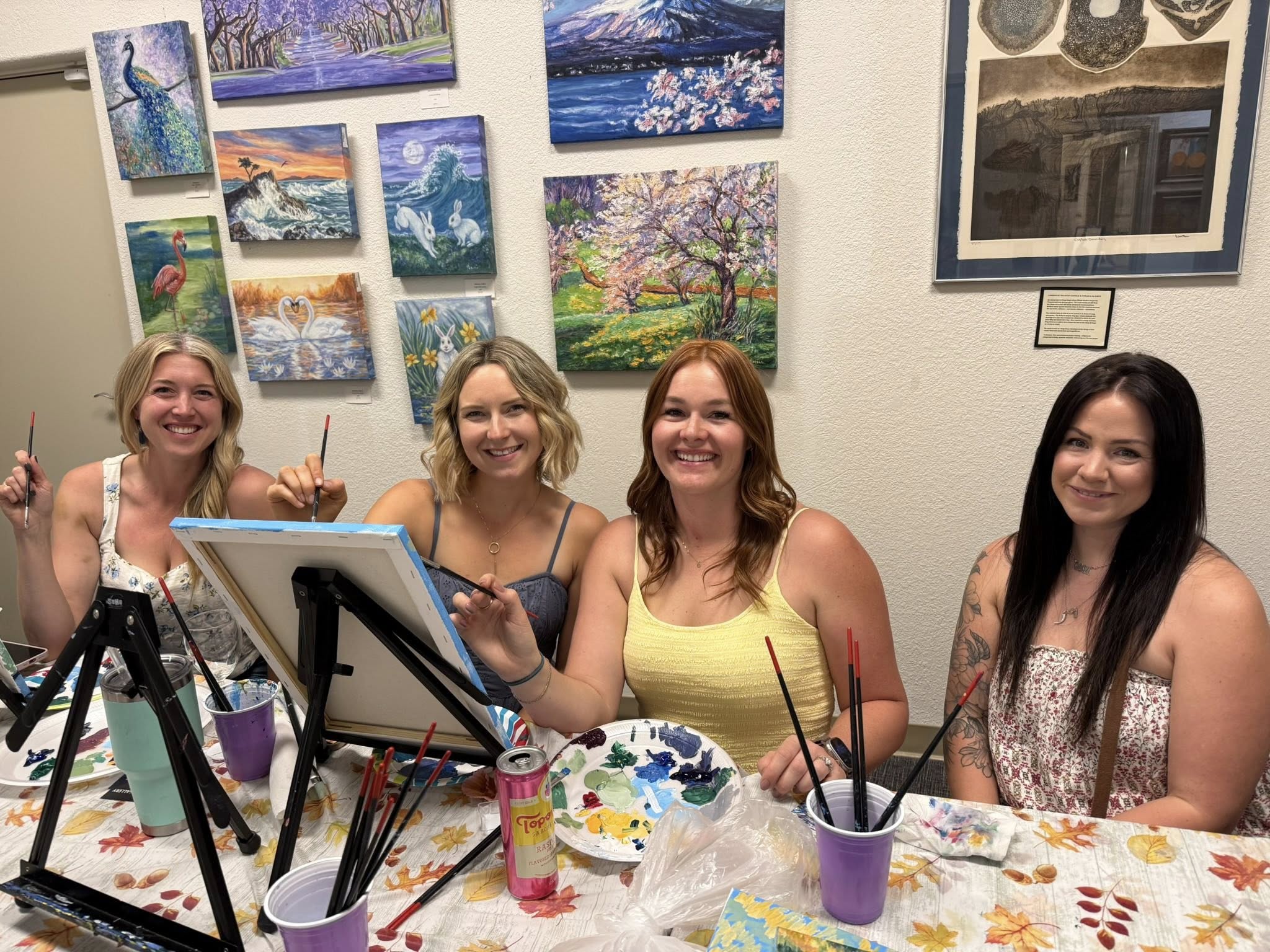 Unni Stevens painting class